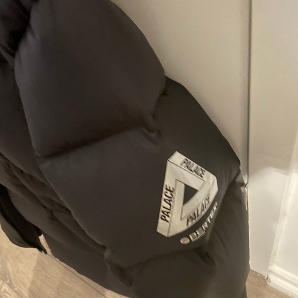 Palace Pertex frost balaclava puffa black - Picture 5 of 5